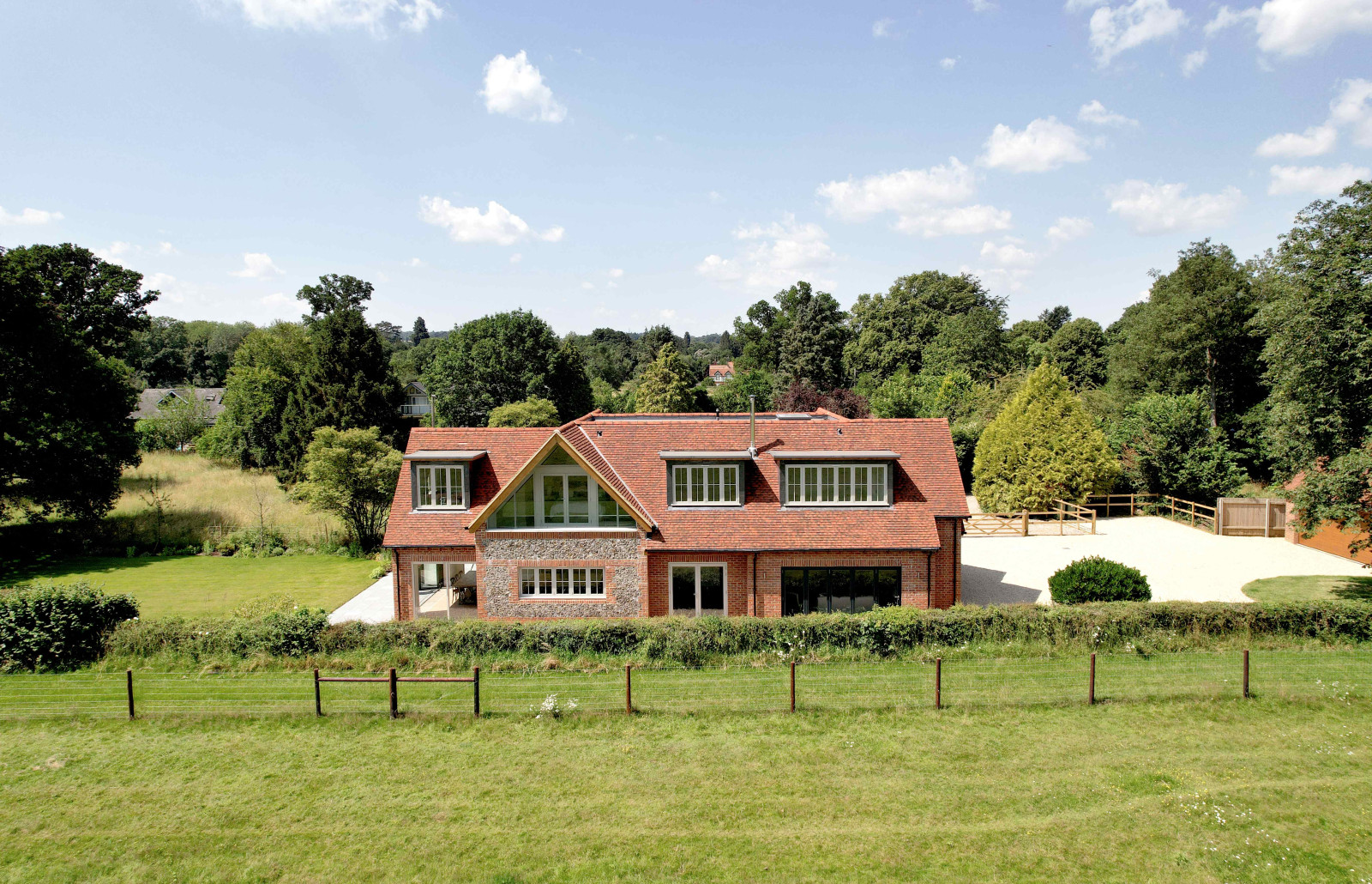 New Build Residence in Chilterns AONB - Anderson Orr Architects Ltd.